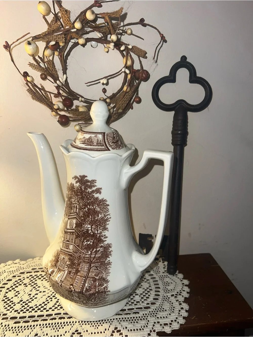ironstone tea pot in the Americana everlasting color by J. & G. Meekin
